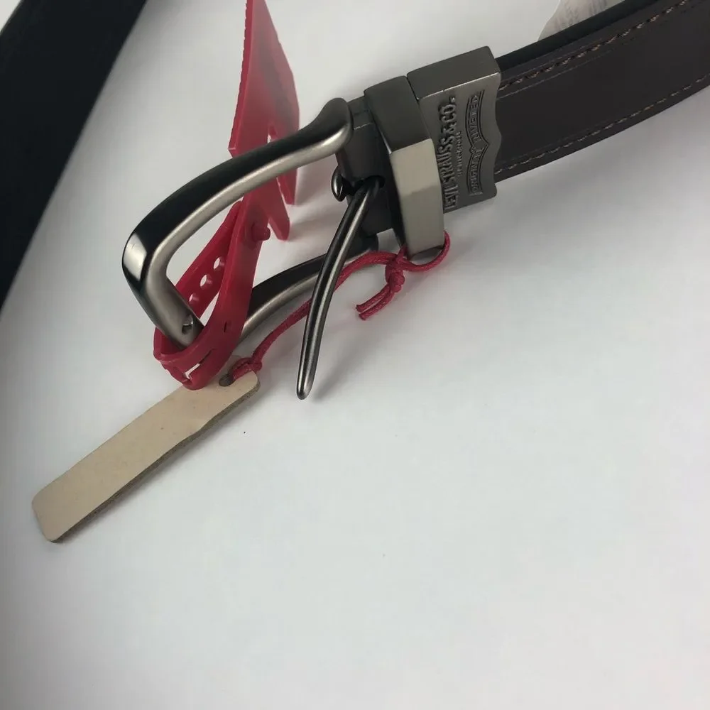 NWT Levi's Handcrafted Leather Belt